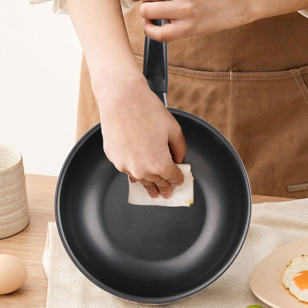 مقلاة صغيرة غير لاصقة بمقبض طو - مراجعة Mini Pancake Griddle وسعره